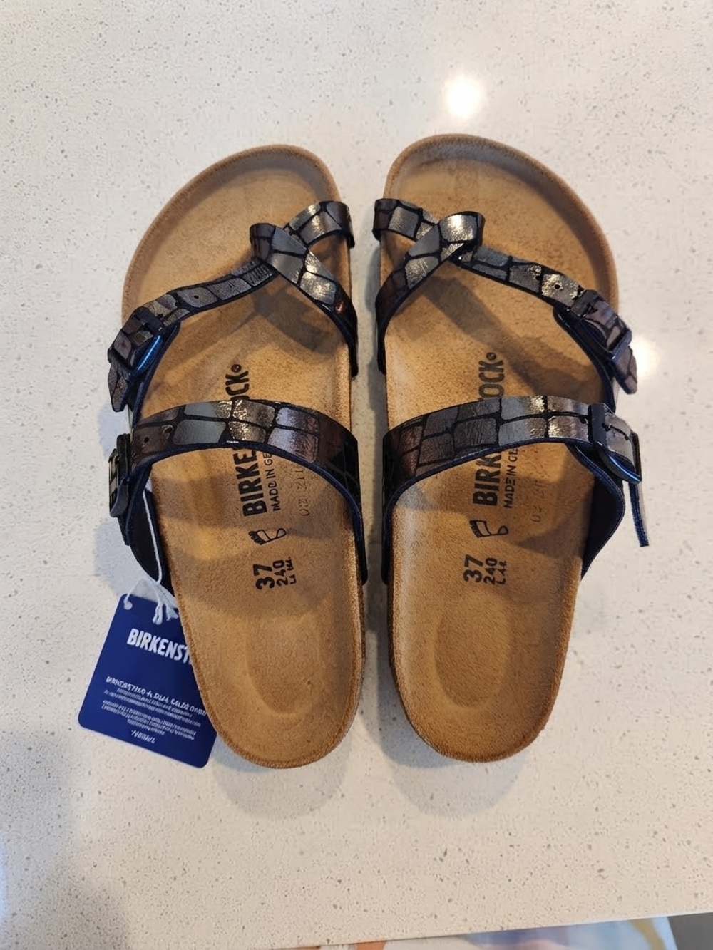 Birkenstock Women’s Size 37eu Size 6-6.5 Black Patent Mayari Birko Flor Sandals